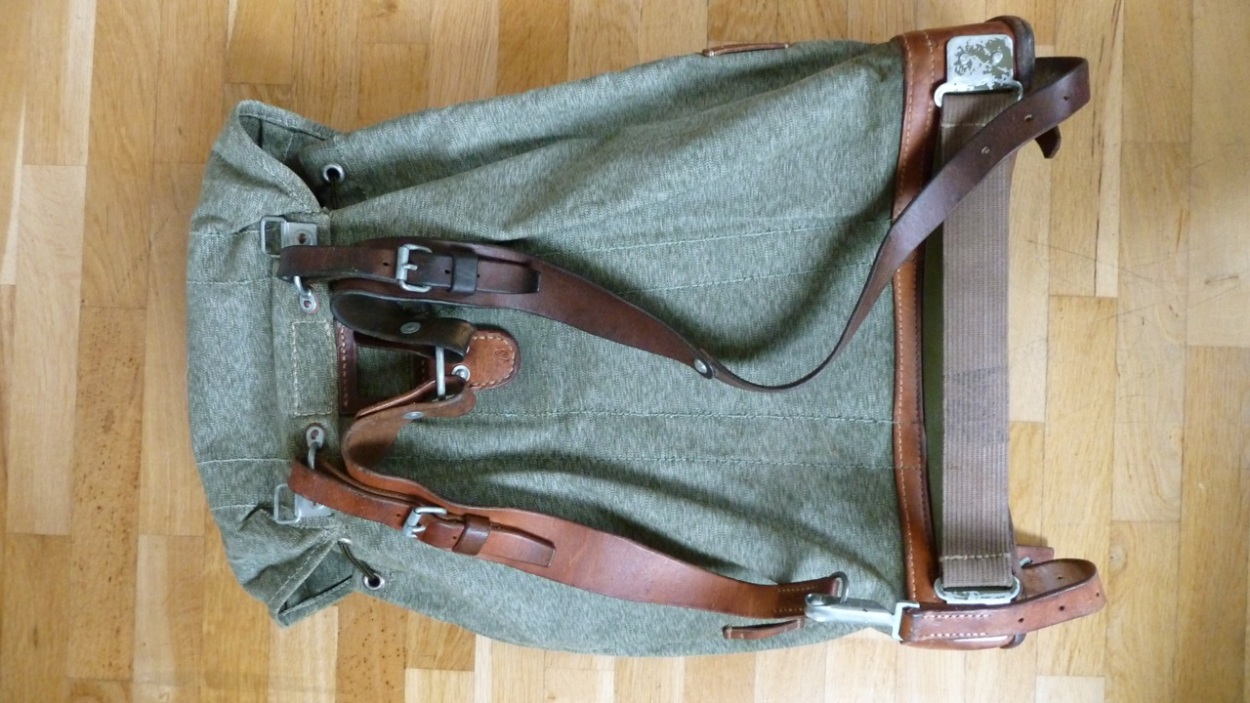 Swiss Army backpack from 1973 – salt and pepper | be-cause – style ...