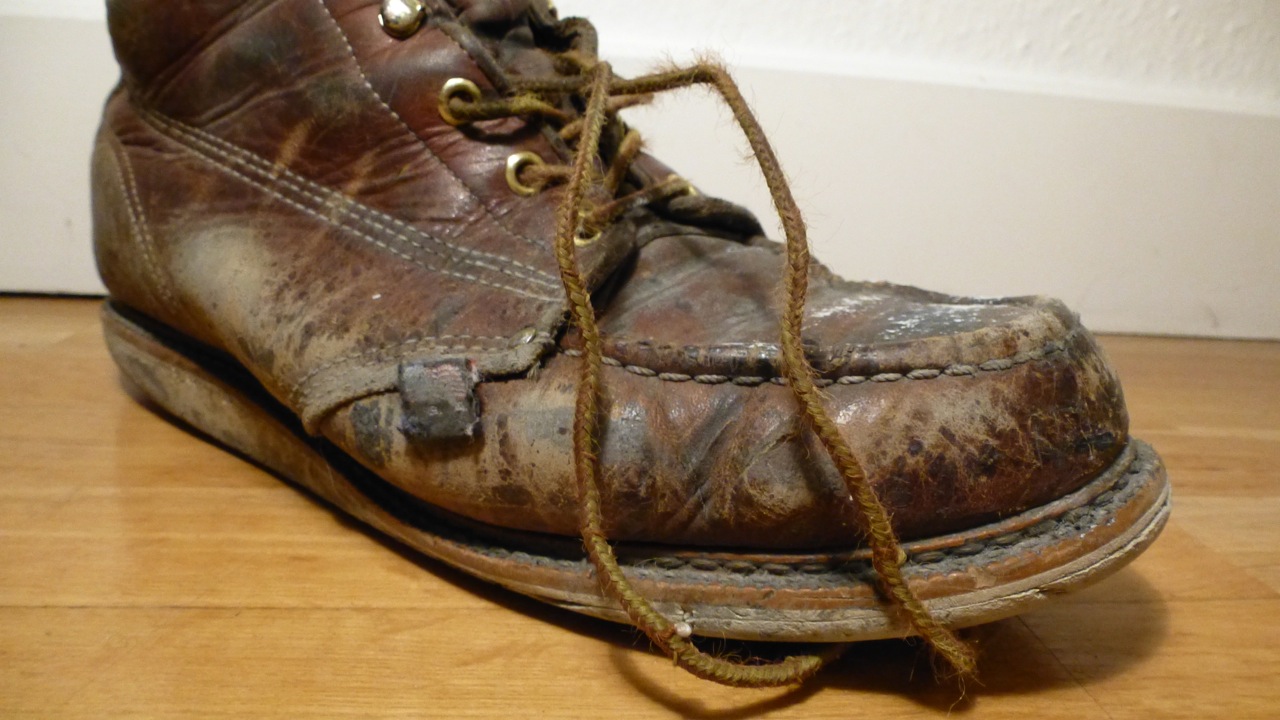 boot barn thorogood boots