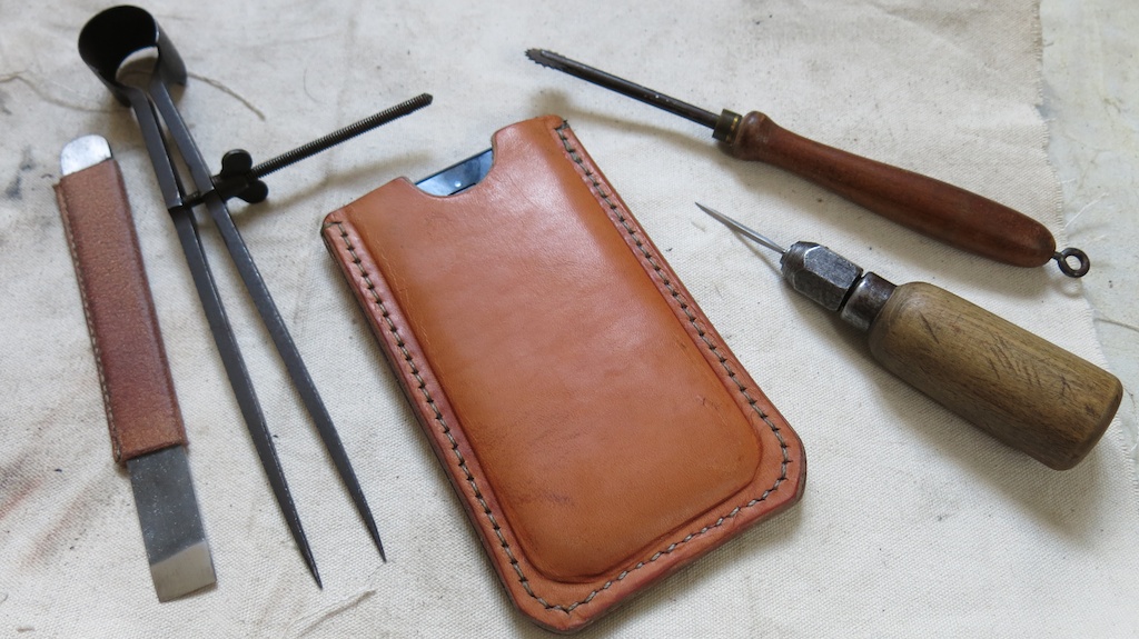 60 Leather Craft Ideas You Probably Never Thought Of